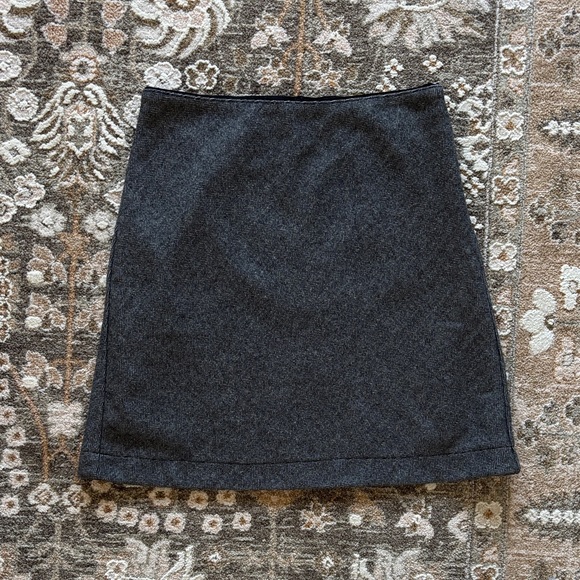 Abercrombie & Fitch Dresses & Skirts - NWT Gray Skirt